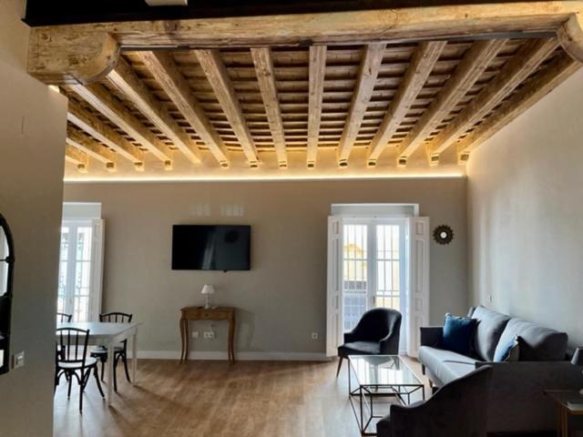 Ti1 Estiloso Loft 120M De La Catedral Tomas De Ibarra Street Séville Extérieur photo